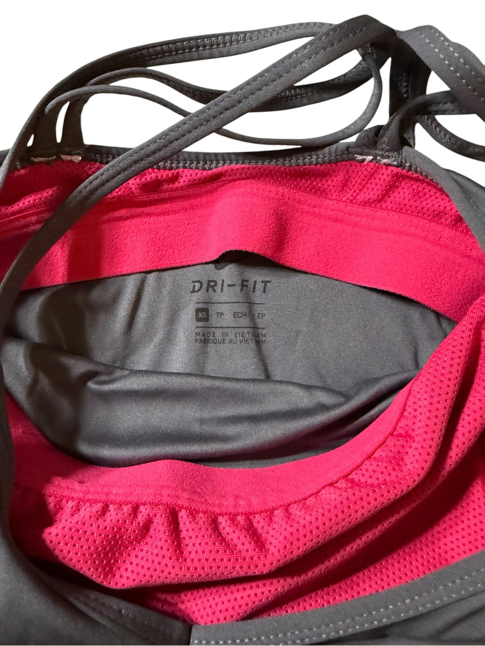 Nike Gray Strappy Cross Back Athleisure Yoga Training Workout Tank Top Size XS - Picture 2 of 3